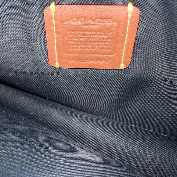 Coach Noa Pop-Up Leather Messenger Crossbody Bag with removable card pouch - Picture 12 of 16